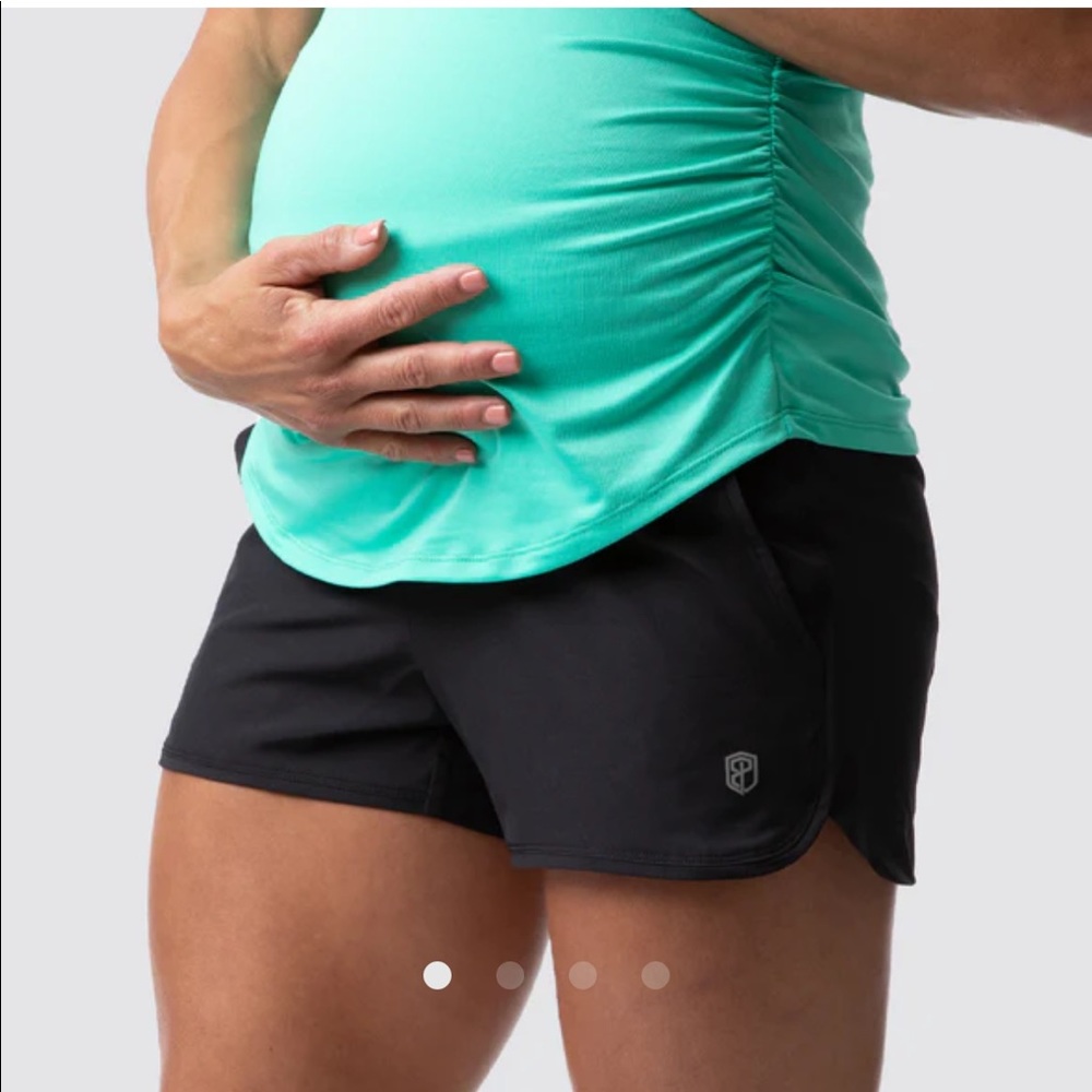 NEW without tags- Born Primitive Maternity Shorts size small